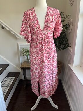 Floral Pink V-Neck Midi Dress